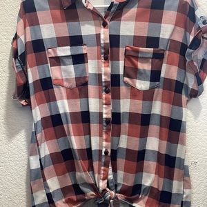 Women’s Medium Pink, Blue, and White Flannel